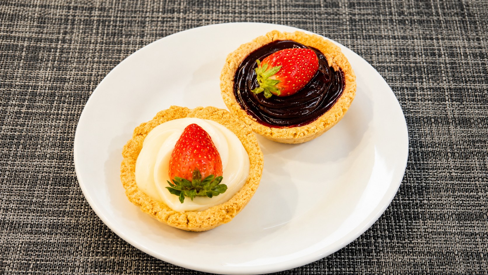 Confeitaria, doces e sobremesas da Padaria Marchesini